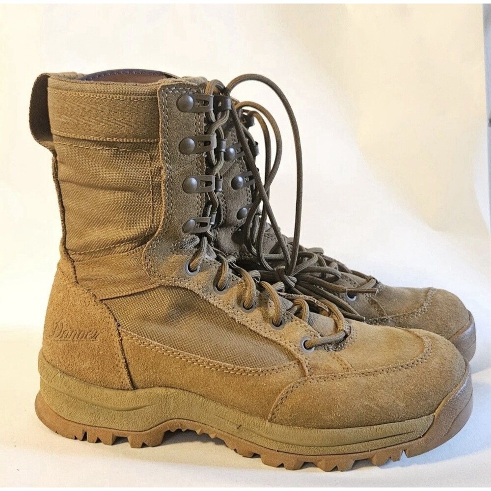 Danner Reckoning 8”Coyote Hot Ega Men’s Size 5.5 0254951 Beige Tan Color